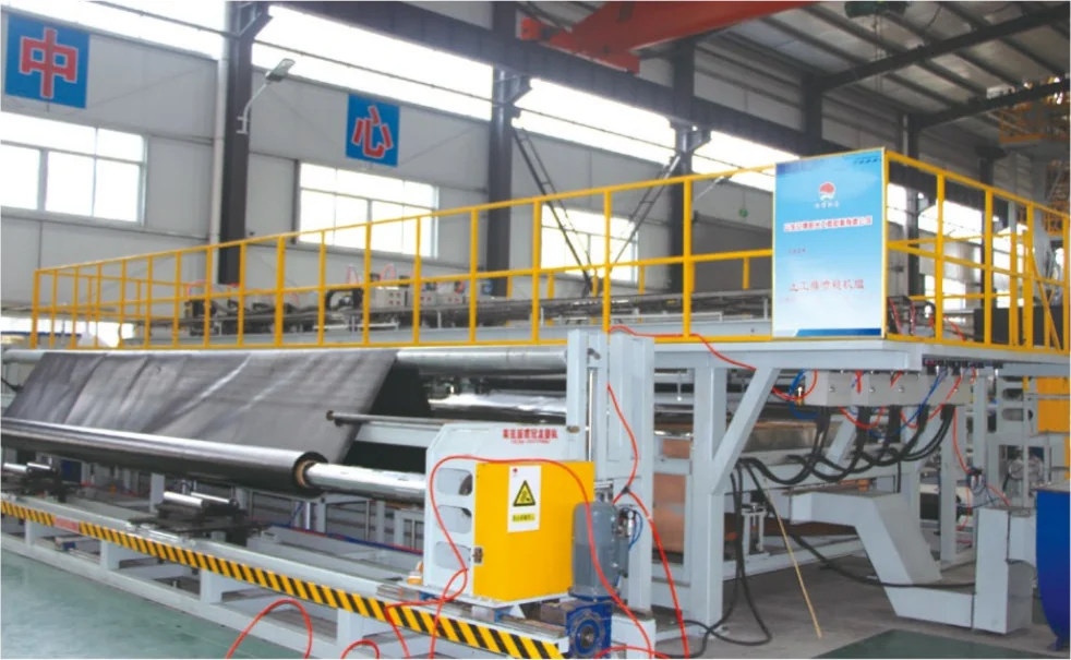 Geomembrane spray-roughening production equipment